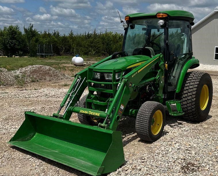 2022 John Deere 4066R