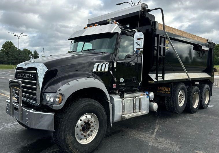 2019 Mack Granite