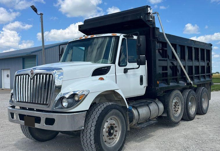 2015 International 7500 SBA
