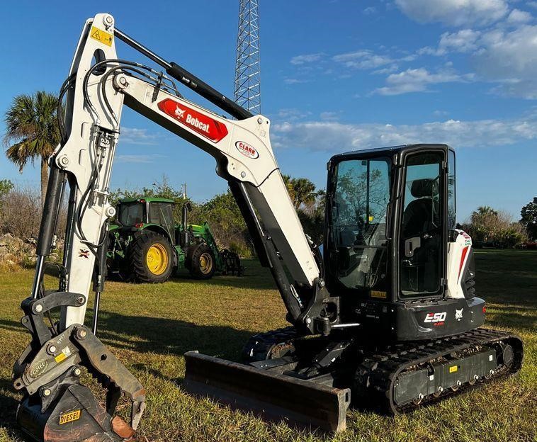 2022 Bobcat E50